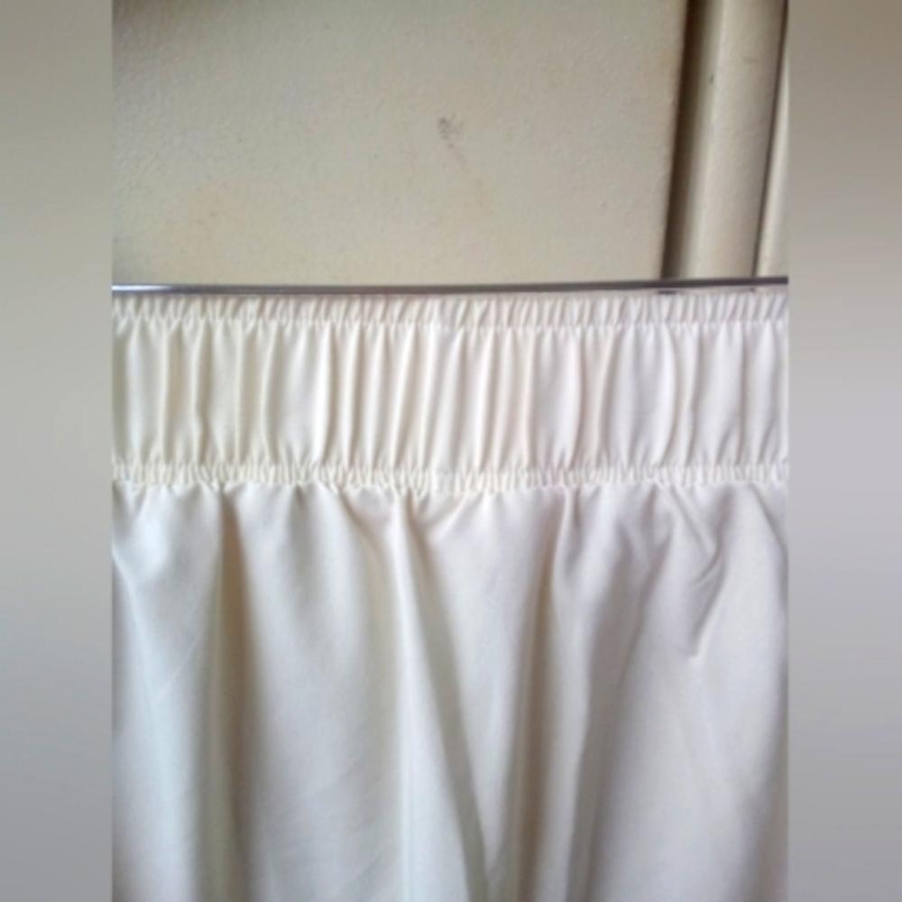 2/$20 White athletic skort short Drawstring Waist Rounded Hem Pockets LARGE - Picture 9 of 13